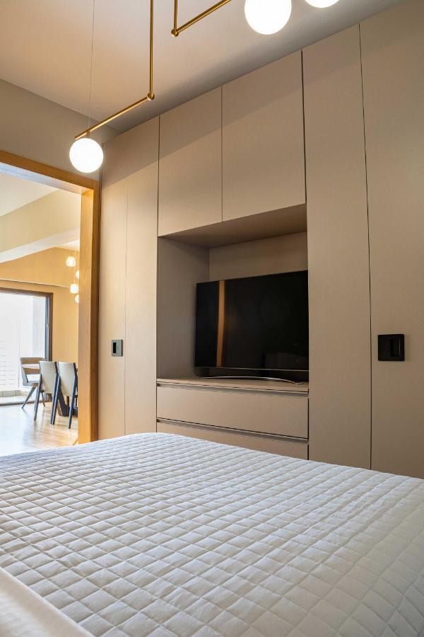 Iconic Salonica Suite Seafront Buitenkant foto