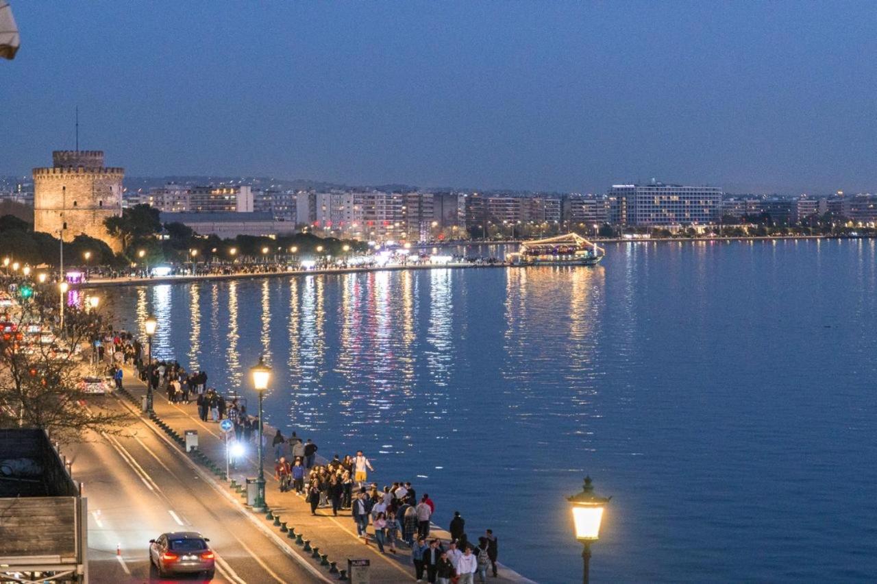 Iconic Salonica Suite Seafront Buitenkant foto