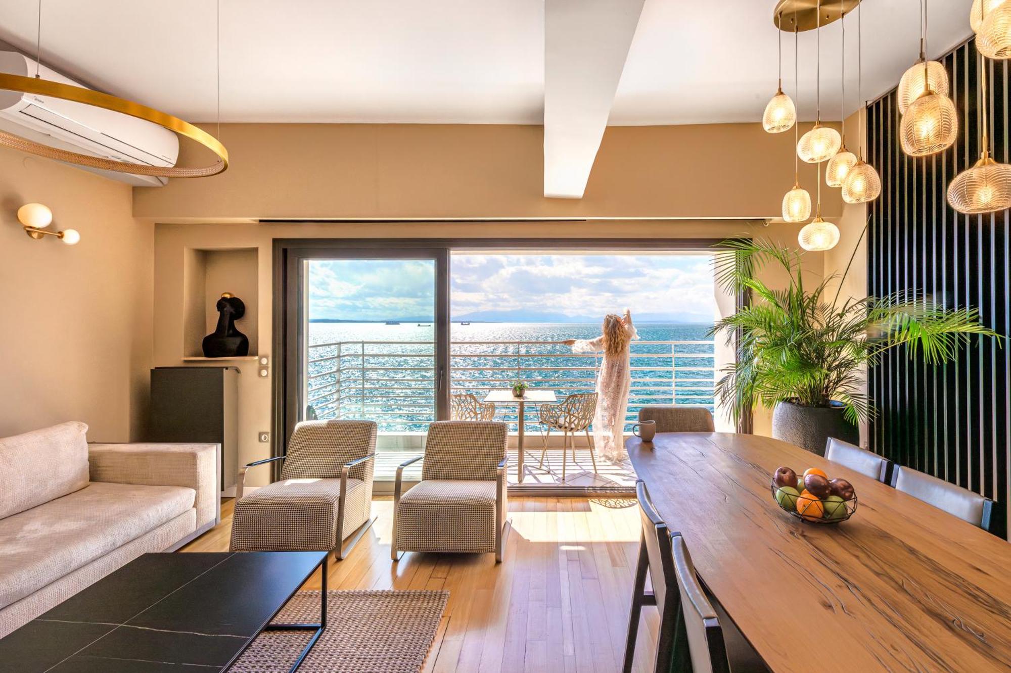 Iconic Salonica Suite Seafront Buitenkant foto